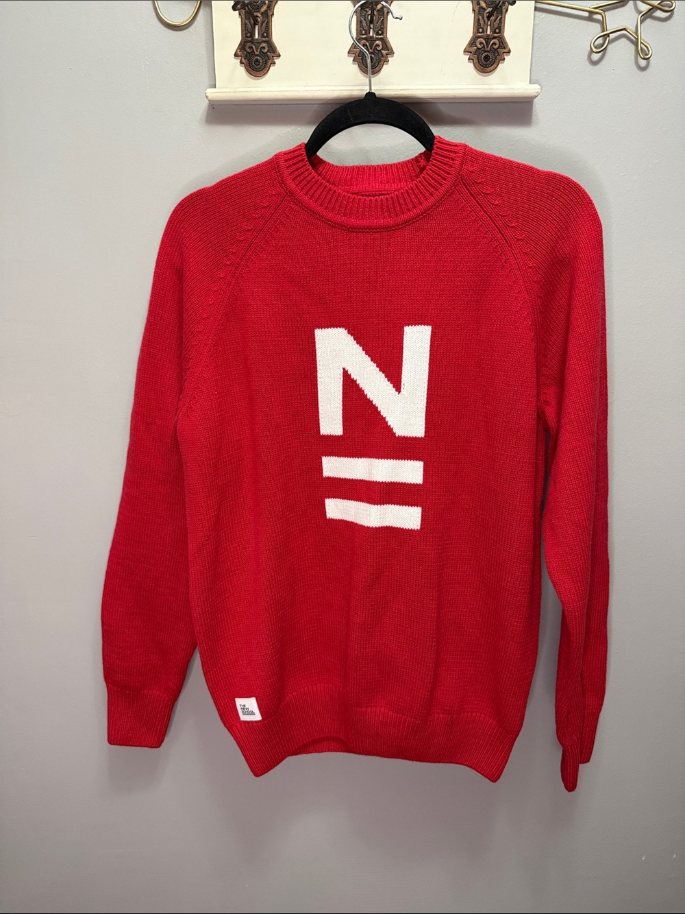 Hillflint University of Nebraska Cornhuskers Unisex Sweater Medium
